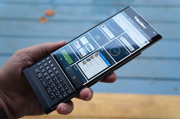 BlackBerry Florence 5G