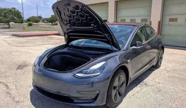 Tesla Model 3 Images