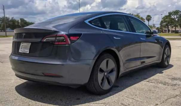 Tesla Model 3 New