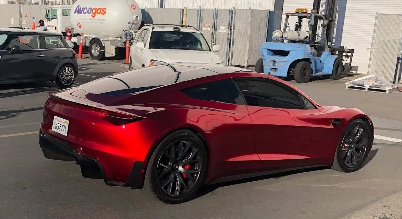 New Tesla Roadster (2024) Price, Release Date & Specifications