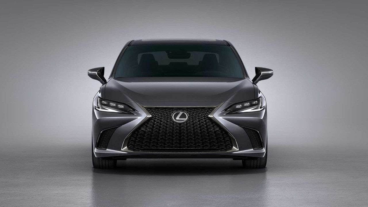 2024 Lexus Sedan