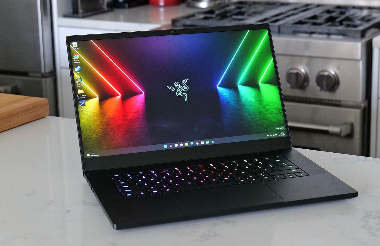 Razer Blade 16 Laptop