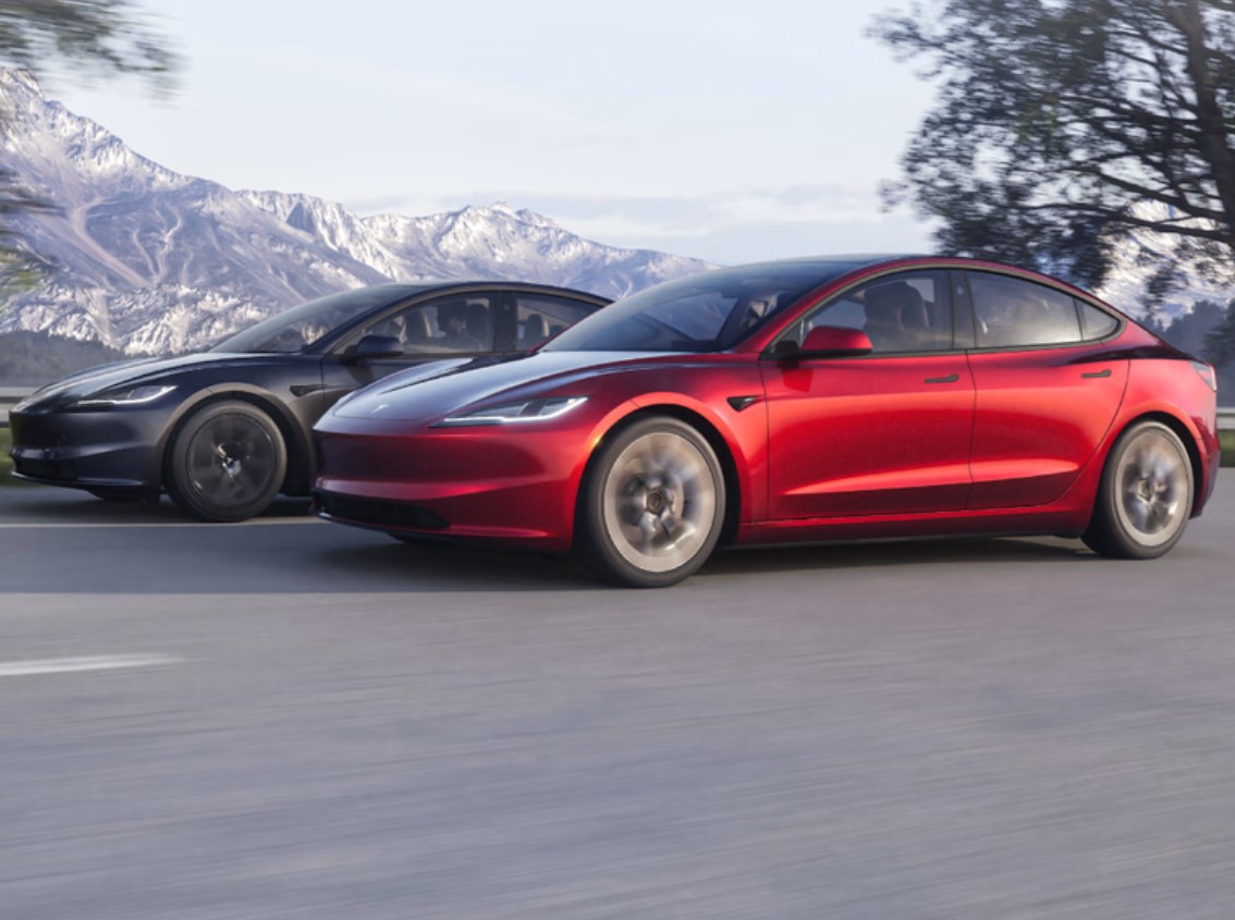 Tesla 2024 Model 3